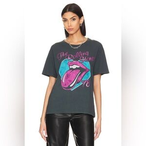 Daydreamer Gray T-Shirt. No size tag, fits M/L